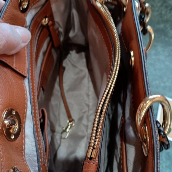 Michael Kors leather trimmed logo bag - Picture 3 of 10